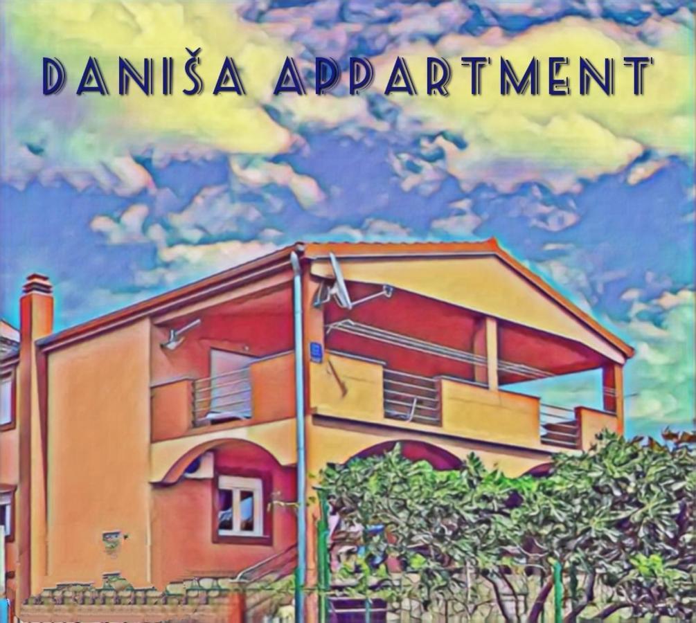 Danisacroatia Apartment Maslenica Exterior photo