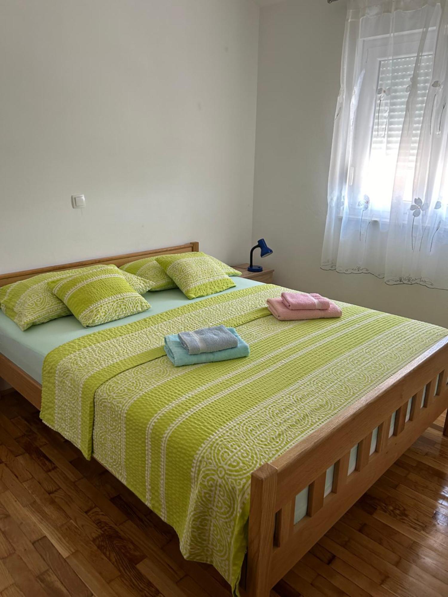 Danisacroatia Apartment Maslenica Exterior photo